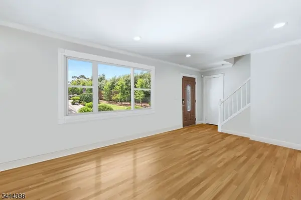 95 Cedar Ave, Hackensack City, NJ 07601