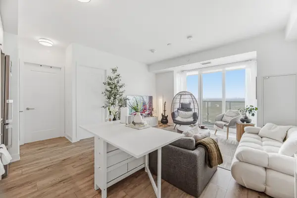 575 Bloor ST E #2904, Toronto C08, ON M4W 0B2