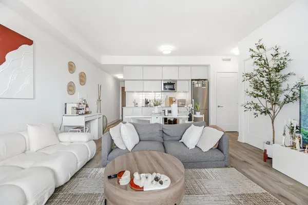 575 Bloor ST E #2904, Toronto C08, ON M4W 0B2