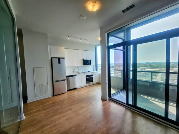 2920 Highway 7 N/A #2008, Vaughan, ON L4K 0P4