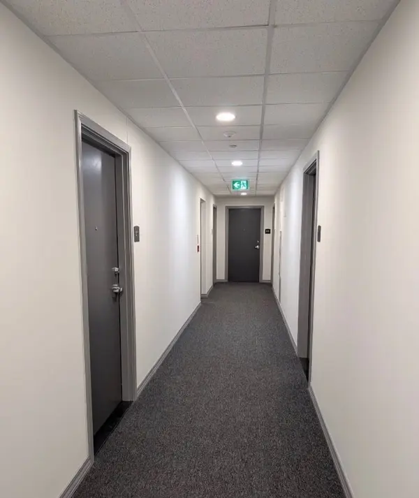 191 ELMIRA RD #210, Guelph, ON N1K 0E5