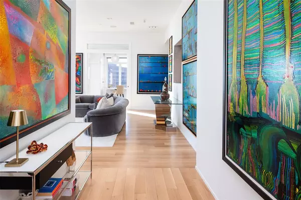 Dallas, TX 75219,3505 Turtle Creek Boulevard #17E