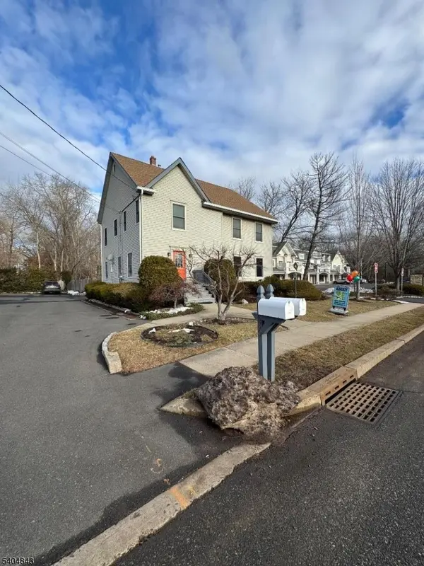 630 Valley Rd, Long Hill Twp., NJ 07933