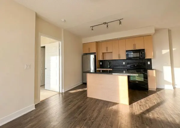 28 Linden ST S #605, Toronto C08, ON M4Y 0A4