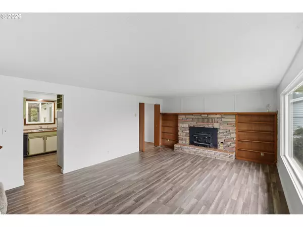 Reedsport, OR 97467,2350 HIGH ST