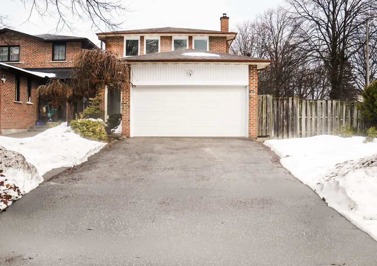 12 Radford CRES, Markham, ON L3P 4A1
