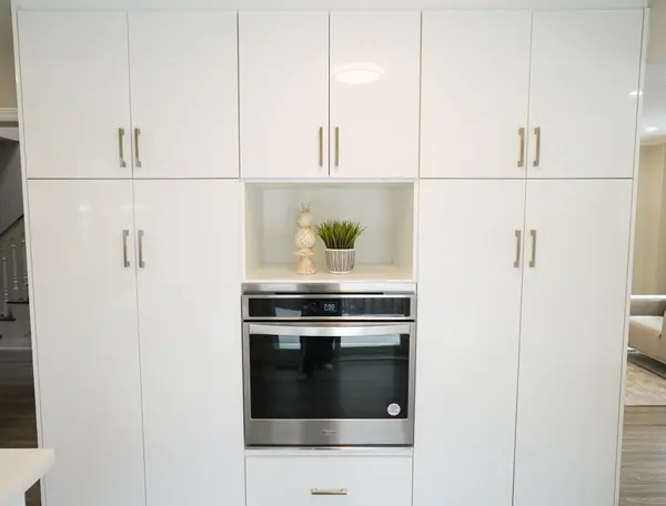 12 Radford CRES, Markham, ON L3P 4A1