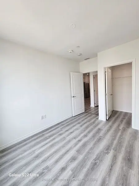 181 Elmira RD #701, Guelph, ON N1K 1R2