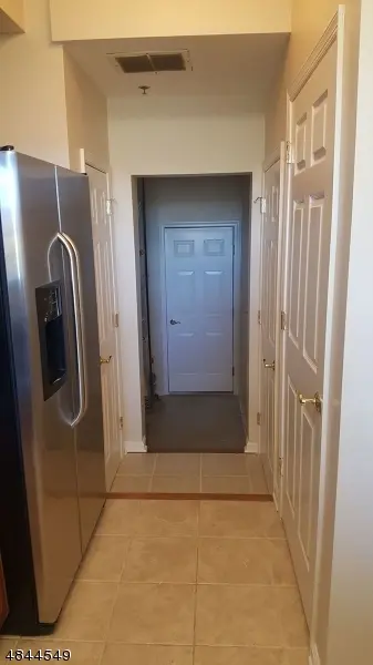 33 Conover Ter, Lebanon Boro, NJ 08833