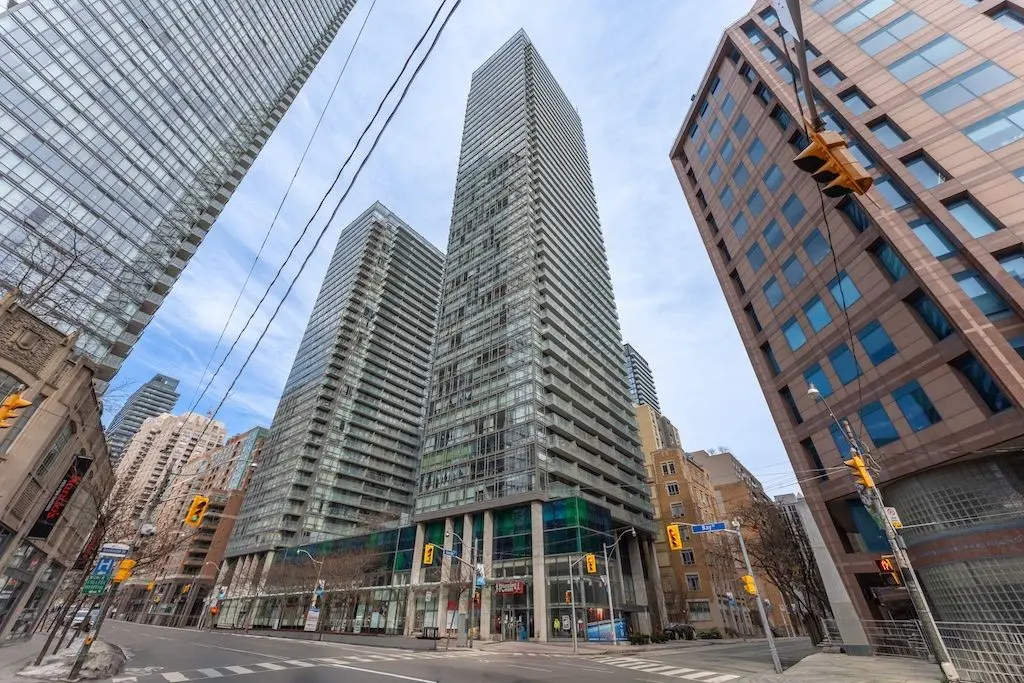 38 Grenville ST #505, Toronto C01, ON M4Y 1A5