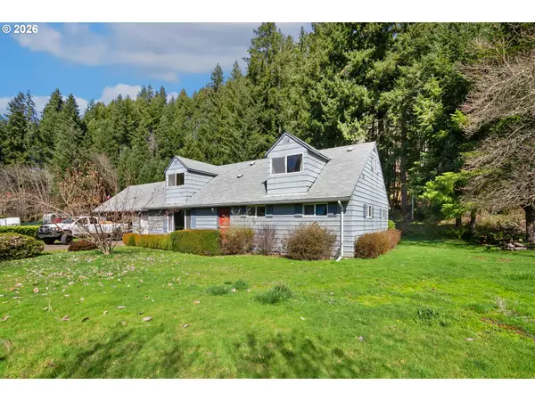 45811 MCKENZIE HWY, Vida, OR 97488