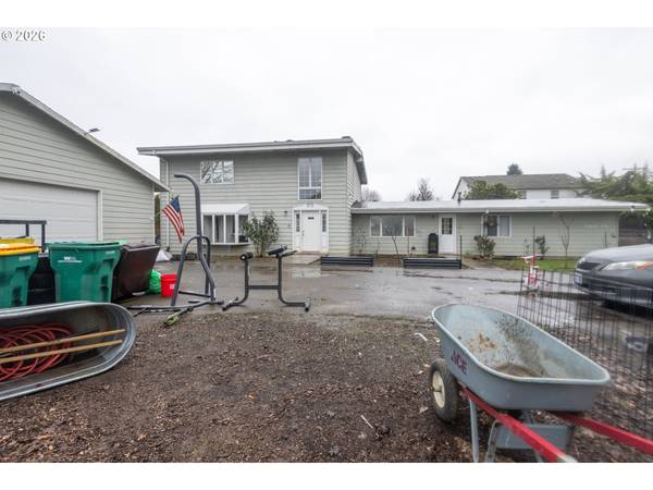 34035 SE ELM ST, Scappoose, OR 97056