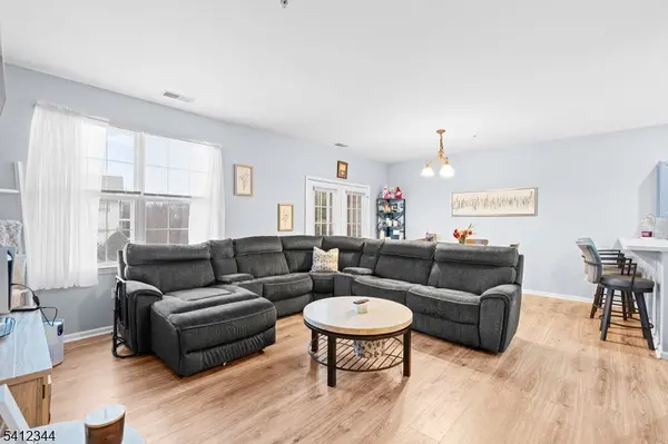 27 Mountainview Ct #27, Riverdale Boro, NJ 07457