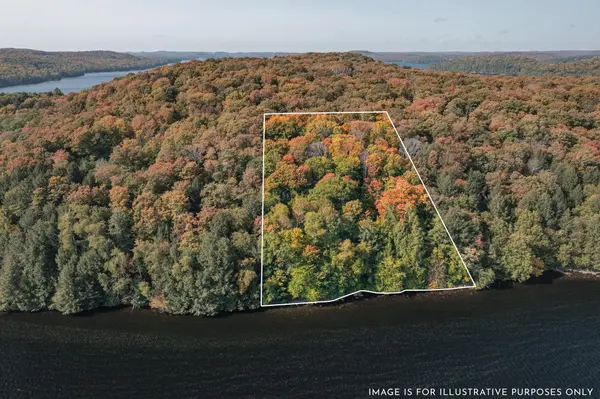 0 Bear IS, Dysart Et Al, ON P0A 1E0