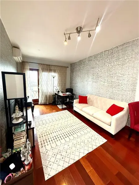 1917 Avenue X #5A, Brooklyn, NY 11235