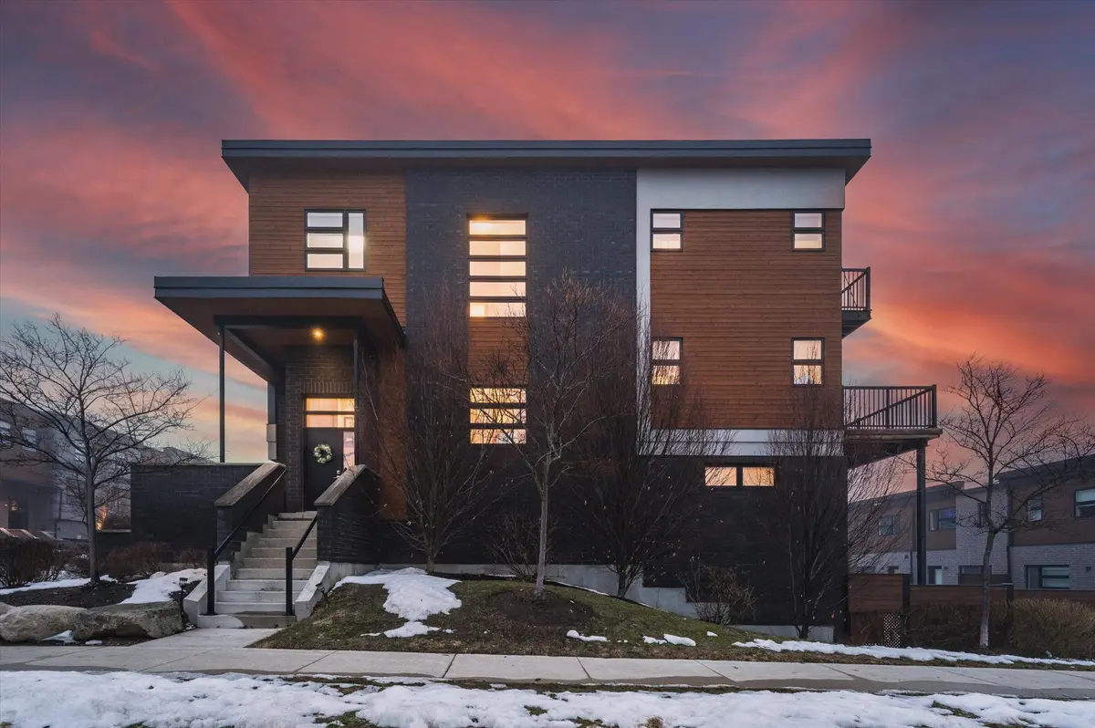 60 Arkell RD #2, Guelph, ON N1L 1G8