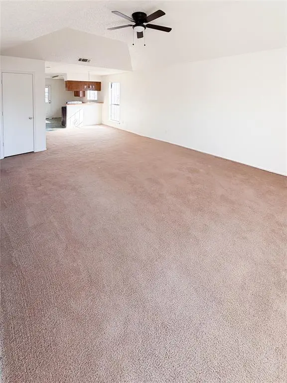 2910 Tanglewood Drive, Lancaster, TX 75134