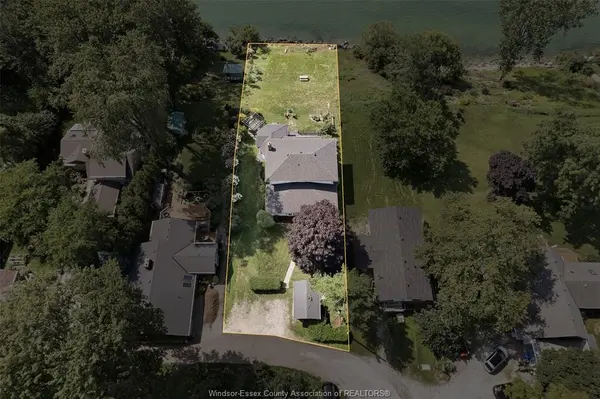 659 MCCRACKEN, Kingsville, ON N9Y 2N9