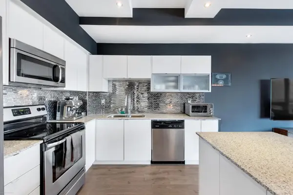 59 East Liberty ST #2209, Toronto C01, ON M6K 3R1