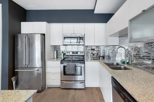 59 East Liberty ST #2209, Toronto C01, ON M6K 3R1