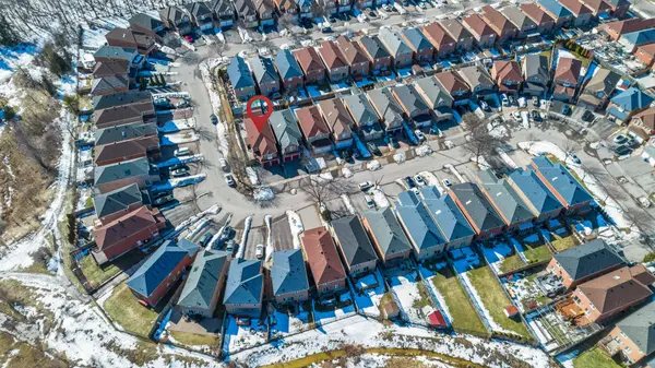 118 Shepton WAY, Toronto E05, ON M1V 5N5