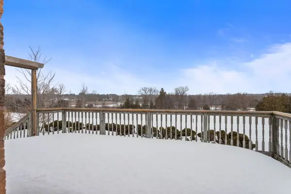 295 Waterbury CRES, Scugog, ON L9L 1S5