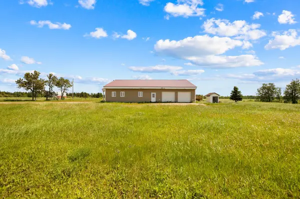 1632 Conc 2 & 3 RD, Cochrane, ON P0L 1C0