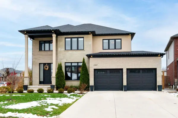 2347 Yellowbirch CT, London North, ON N6G 5C1