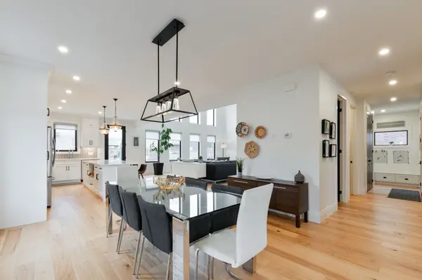 2347 Yellowbirch CT, London North, ON N6G 5C1