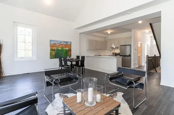 17 Turnberry CT, Bracebridge, ON P1L 0N5