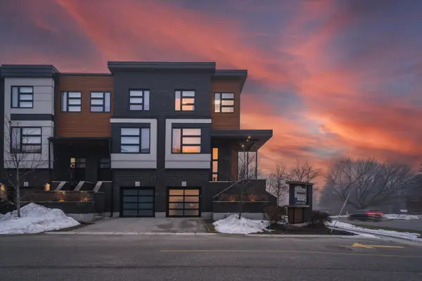 60 Arkell RD #2, Guelph, ON N1L 1G8