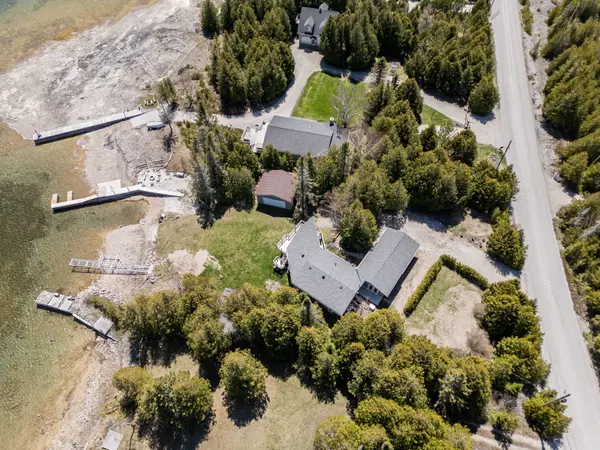 119 Pine Tree Harbour RD, Northern Bruce Peninsula, ON N0H 1Z0