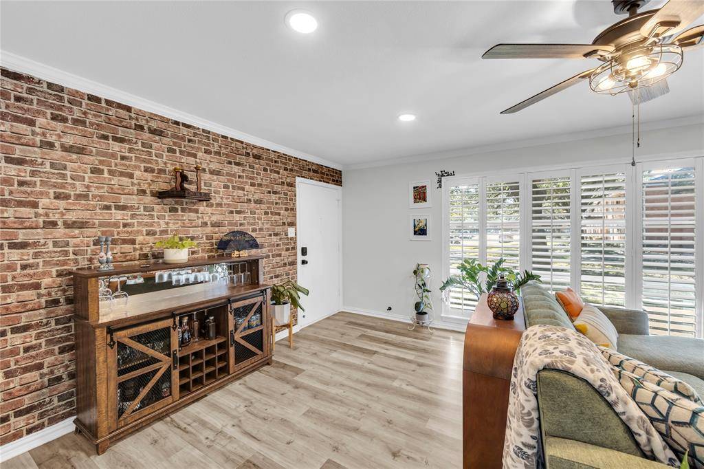 6119 Bandera Avenue #A, Dallas, TX 75225