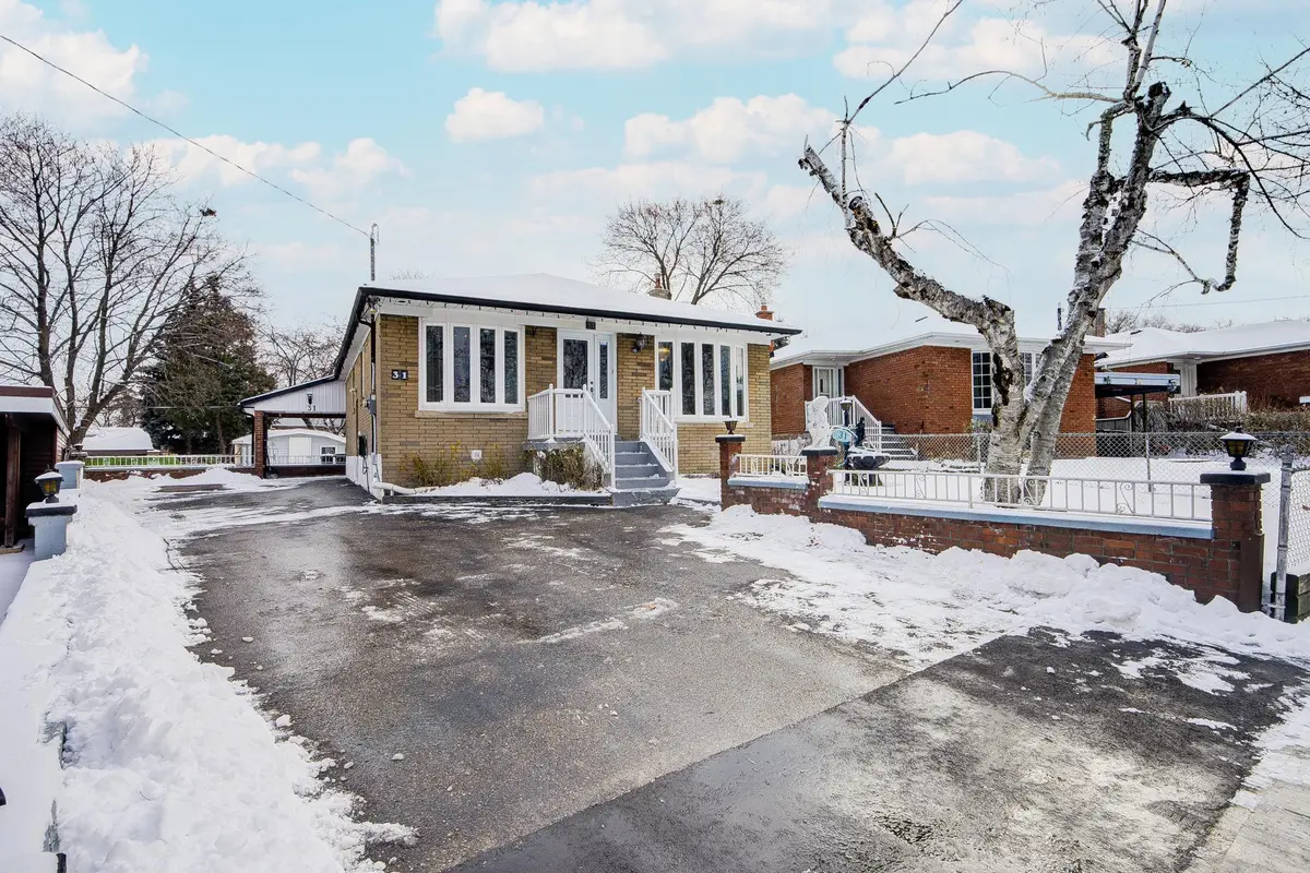 31 Tremely CRES, Toronto E08, ON M1K 3Y8