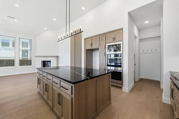 4341 Clydesdale Drive, Aubrey, TX 76227