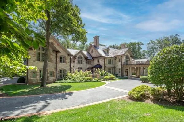 156 Overleigh Rd, Bernardsville Boro, NJ 07924