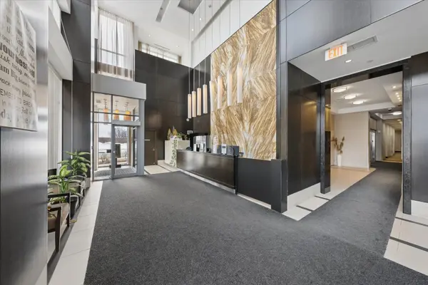 30 Herons Hill WAY #906, Toronto C15, ON M2J 0A7