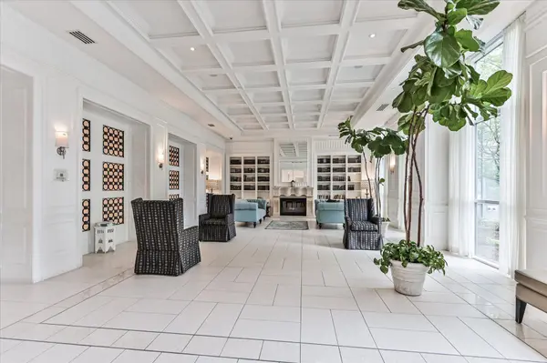 25 Greenview AVE #1321, Toronto C07, ON M2M 1R2