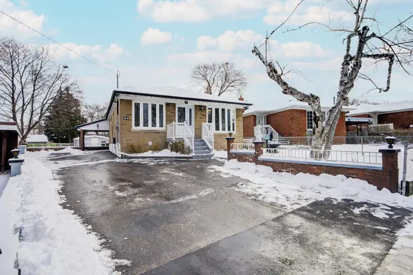 31 Tremely CRES, Toronto E08, ON M1K 3Y8