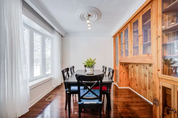 31 Tremely CRES, Toronto E08, ON M1K 3Y8