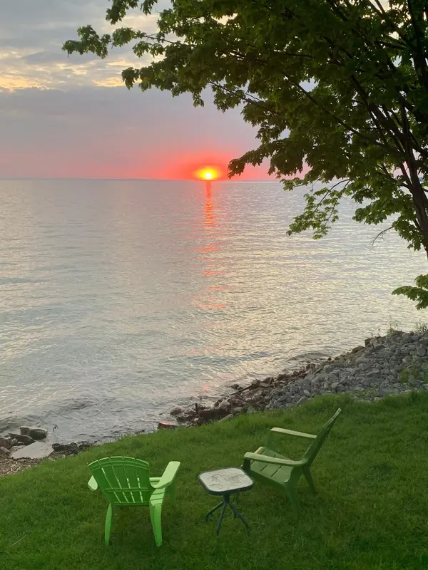 100 Alsops Beach RD N, Brock, ON L0K 1A0