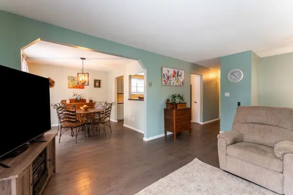 112 Borland ST E, Orillia, ON L3V 2B7