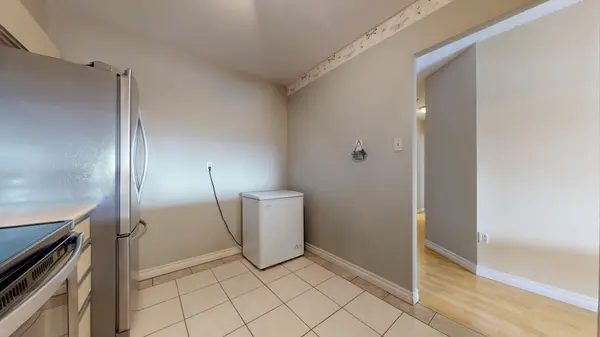 234 Albion RD #801, Toronto W10, ON M9W 6A5