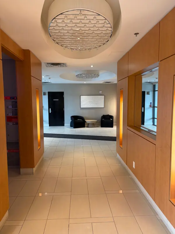 840 Queens Plate DR #501, Toronto W10, ON M9W 0E7