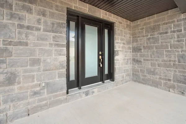 932 Katia ST, The Nation, ON K0A 2M0