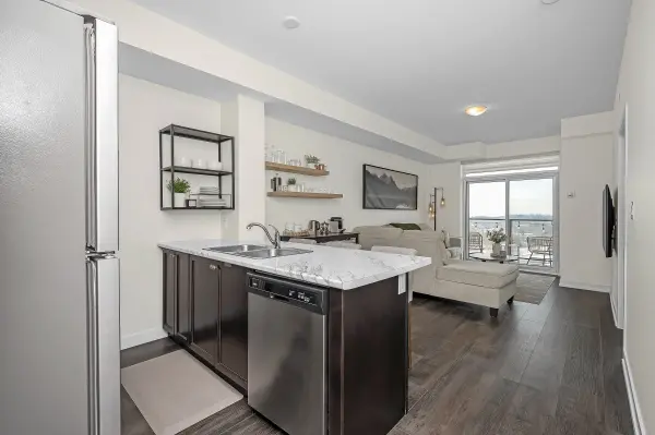 450 Dundas ST E #701, Hamilton, ON L8B 1Z2