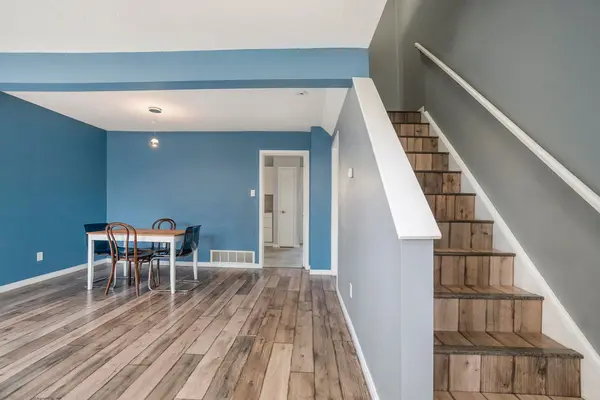 6 Henfield AVE #D, Barrhaven, ON K2J 1P2