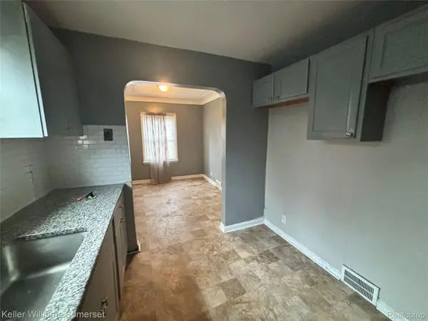 15596 Eastwood ST, Detroit, MI 48205