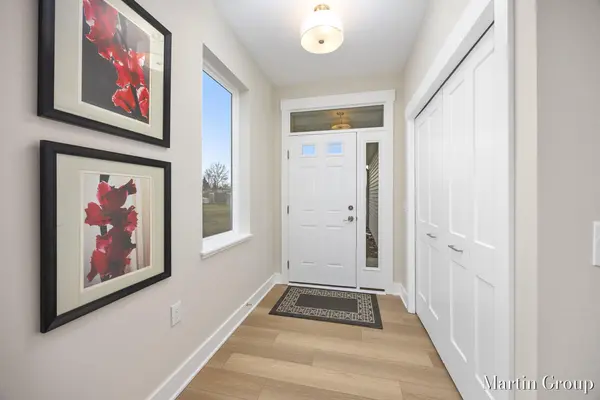 2247 Watertown WAY NE, City Of Grand Rapids, MI 49505