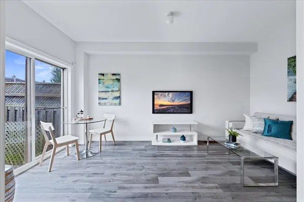 50 Pearcey CRES, Barrie, ON L4N 6R8